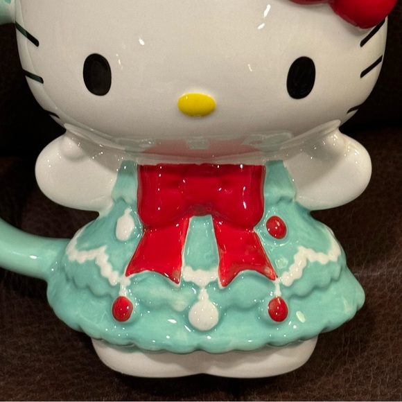 Hello Kitty in Christmas Tree Dress 22oz Figural Mug - Picture 3 of 10